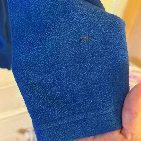 Apple Employee Exclusive Fleece - Picture 4 of 6